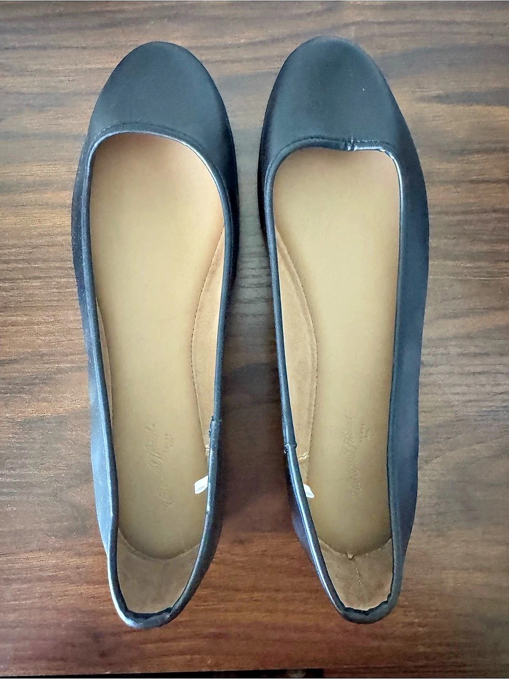 Universal Thread Round-Toe Ballet Flats Black Size- 7.5W